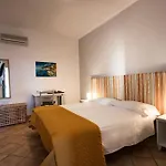 Bed & Breakfast Cabrera House