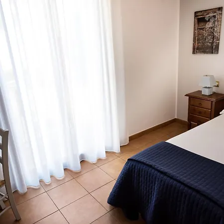 Cabrera House 3*